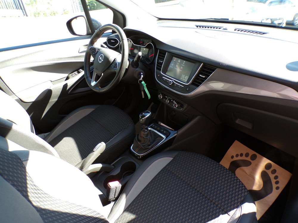 Crossland X 1.5 D 102 ch Design 120 ans 2019 occasion 42300 Roanne