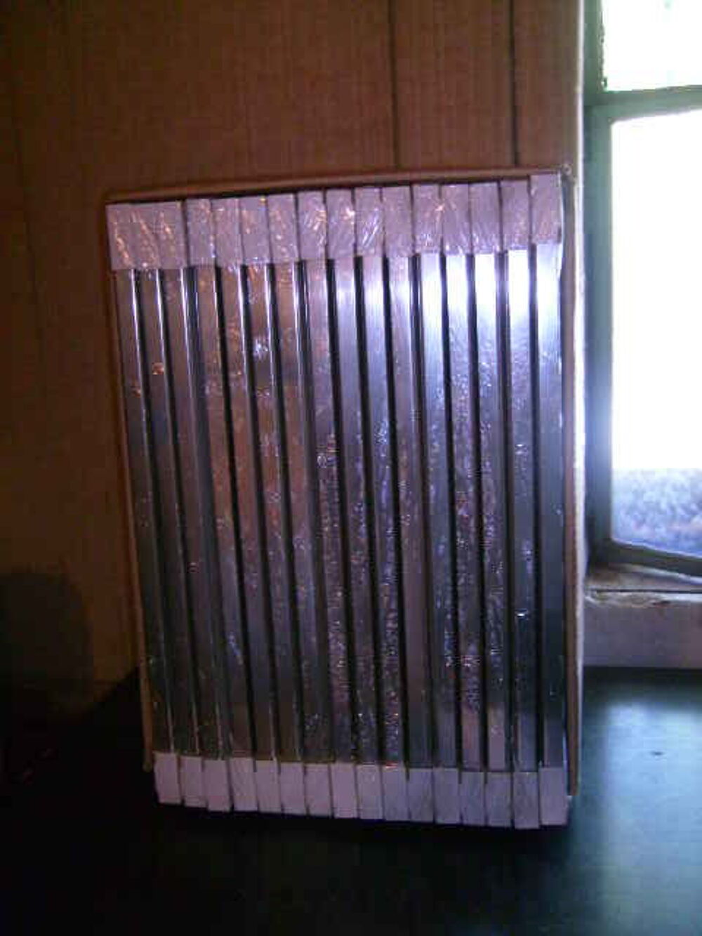 16 Cadres alu argent poli Décoration