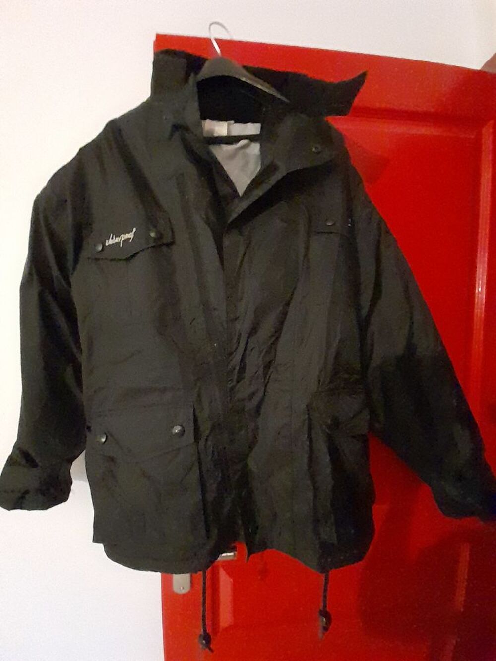 veste MOTO marque DAFY noire + casque int&eacute;gral noir Sports