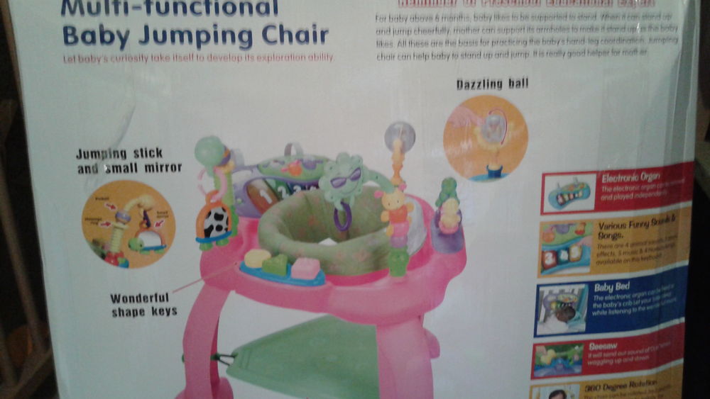 Centre d'activit&eacute;s B&eacute;b&eacute; Jeux / jouets