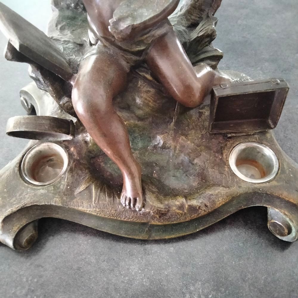 Sculpture en r&eacute;gule patine bronze Dcoration