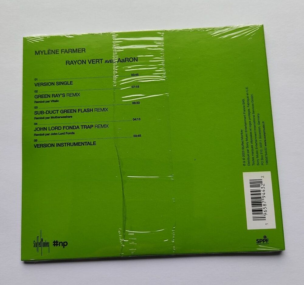 CD Myl&egrave;ne Farmer Rayon vert neuf et scell&eacute; CD et vinyles