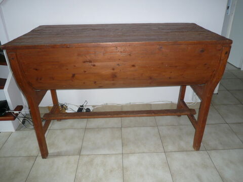 Maie ancienne en bois 65 Cerdon (45)