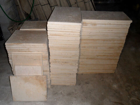 Dalles de terrasse en pierre reconstitu�e multiformat 700 Bras (83)