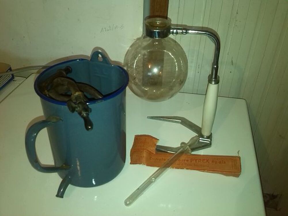 POT MEDICAL COMPLET, PIPETTE, POT CAFETIERE 