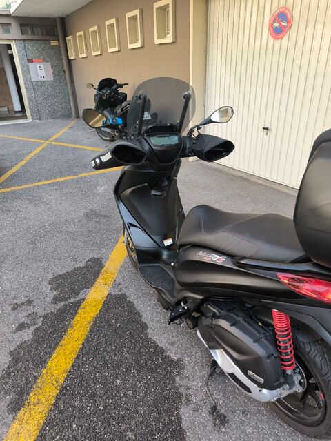 Scooter PIAGGIO 2024 occasion Toulon 83000