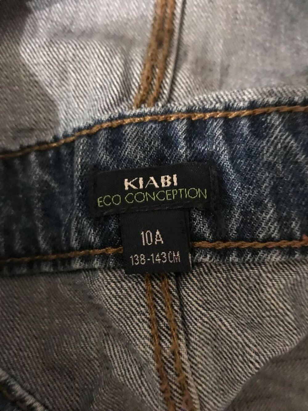 Jupe en jean avec bretelles enfant fille &acute;&acute; Kiabi &acute;&acute; Vêtements enfants