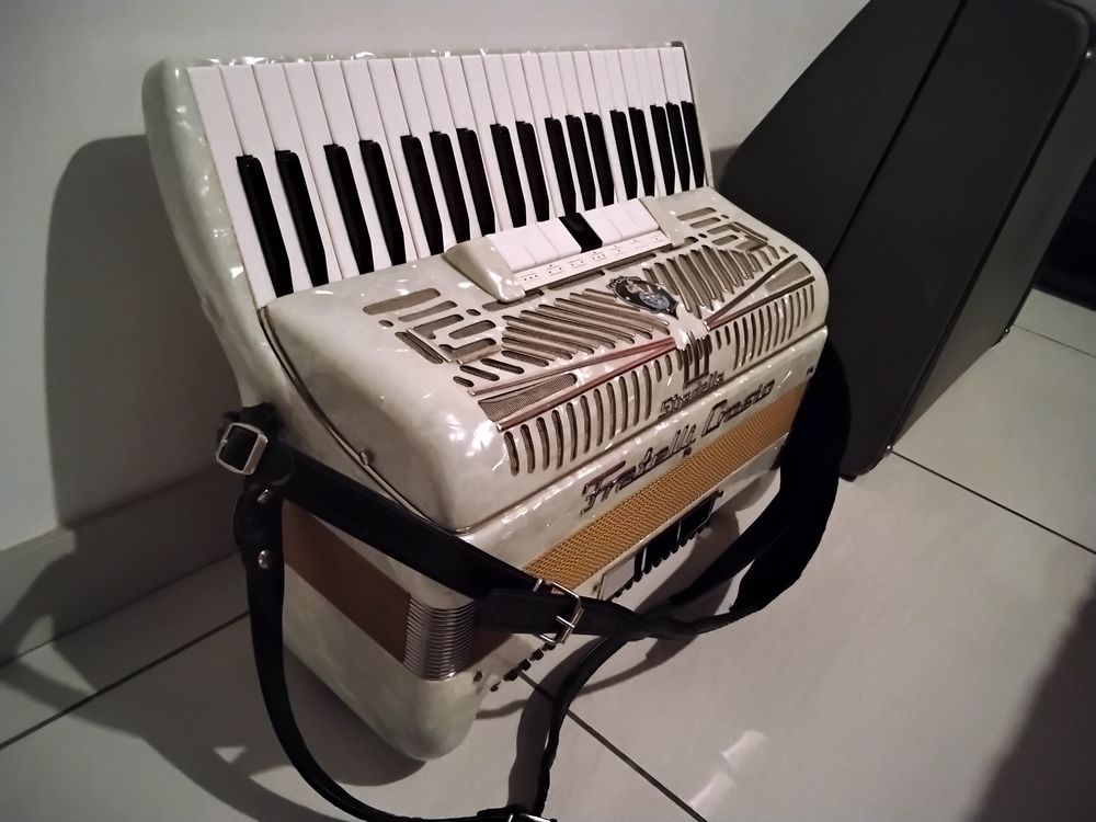 Accord&eacute;on Fratelli Crosio Instruments de musique