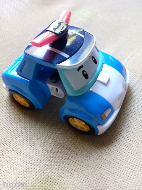 Robot car poli 4 Beauchamp (95)