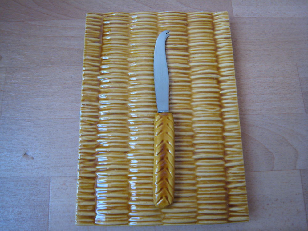 Plateau &agrave; fromage et son couteau Vintage - (NH78) Cuisine