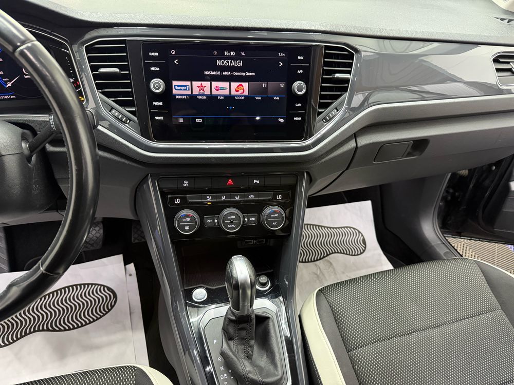 T-ROC T-Roc 1.5 TSI 150 EVO Start/Stop DSG7 Carat 2018 occasion 69120 Vaulx-en-Velin