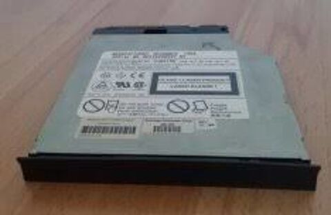 lecteur CD-ROM drive compaq Modele UJDA150 pc port 9 Versailles (78)