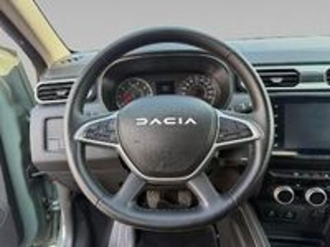 Duster Blue dCi 115 4x2 Journey 2024 occasion 08000 Charleville-M&eacute;zi&egrave;res