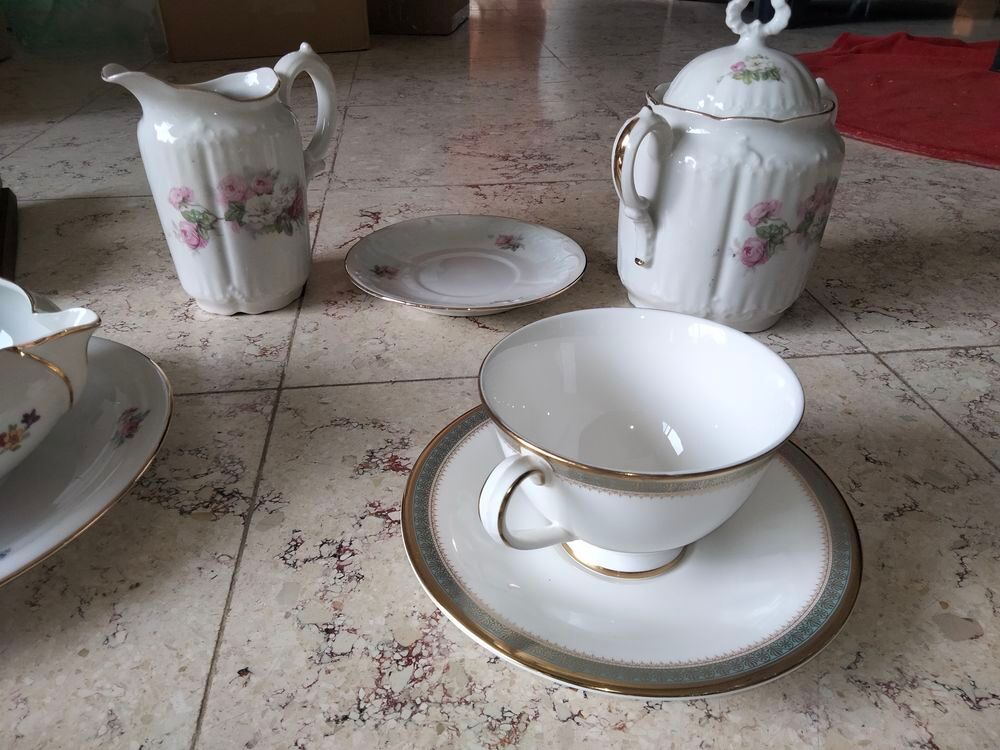 gravures, vaisselle ancienne et vases chinois miniatures 
