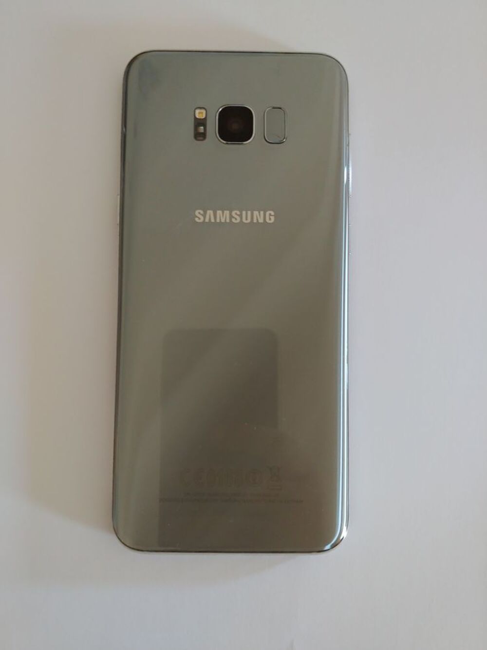 Samsung S8+ 64Go Argent Téléphones et tablettes