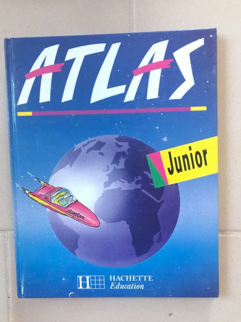 Atlas Junior Hachette Education a partir de 9 ans Livres et BD