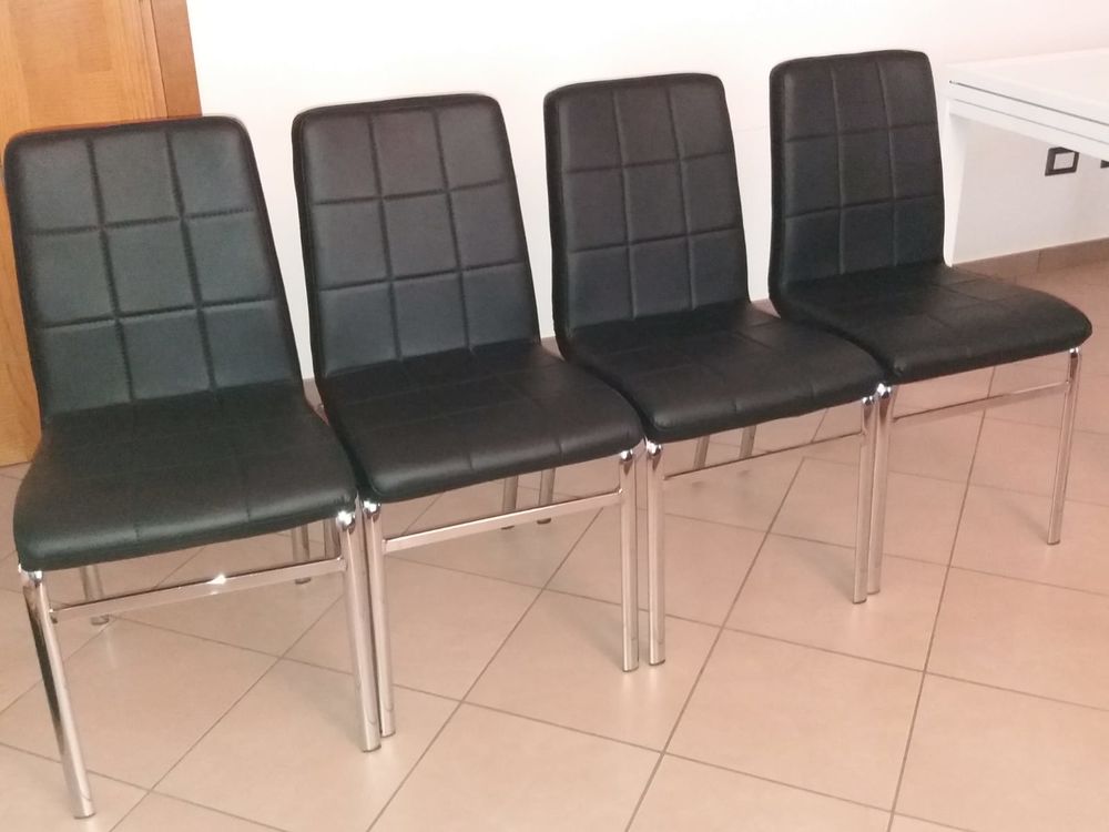 Table &agrave; rallonge 6 personnes + 4 chaises Meubles