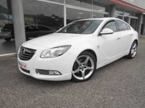 Insignia 2.0 CDTI - 160 FAP Cosmo Pack A 2012 occasion 73420 Drumettaz-Clarafond