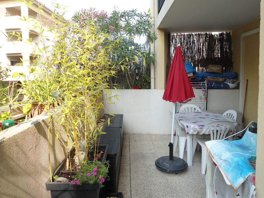 Vente Appartement _ Charmant T2 avec grande terrasse dans résidence Aubagne