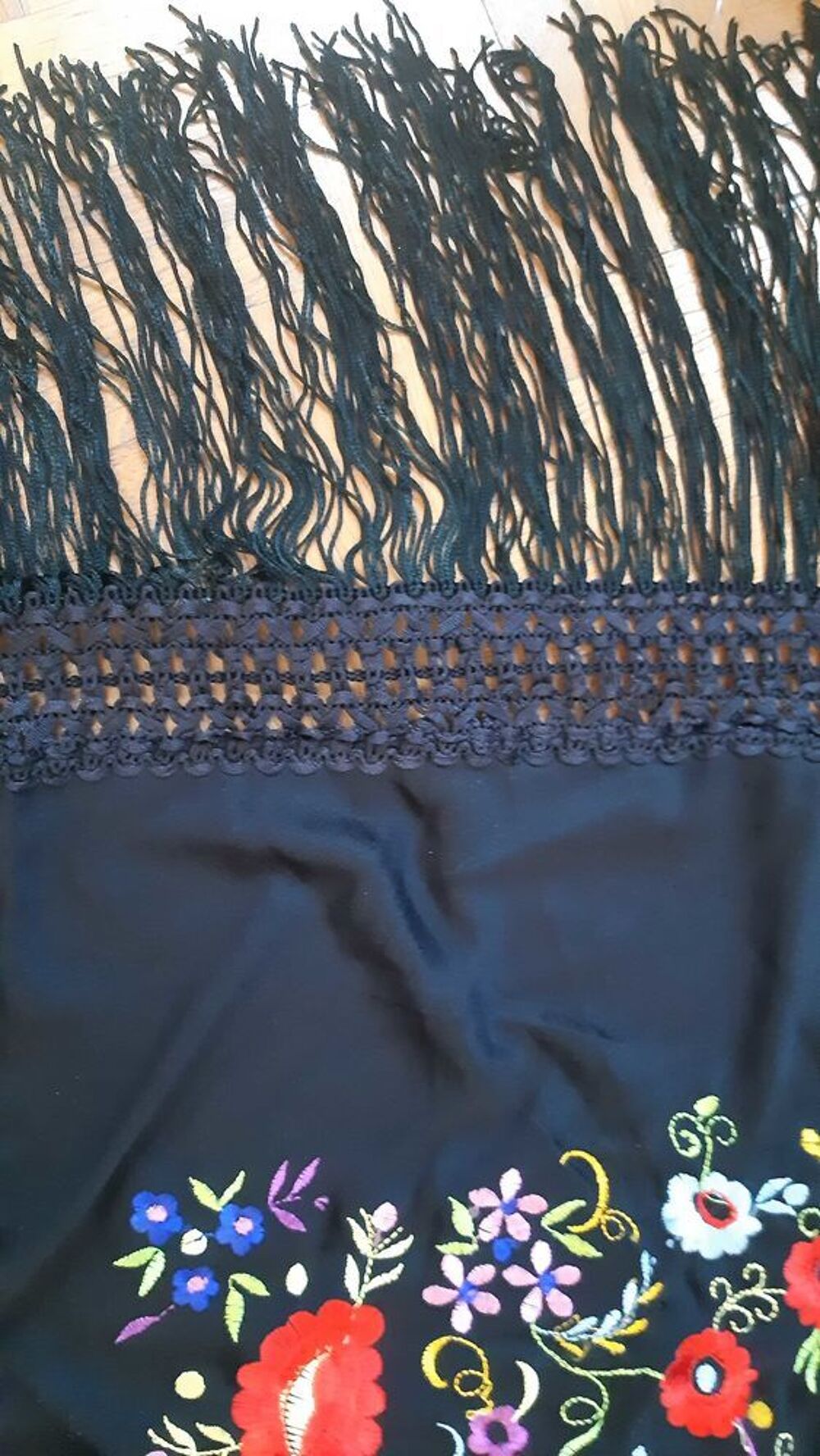 ch&agrave;&cent;le espagnol Manton Vêtements