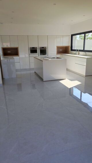  Villa � vendre 7 pi�ces 185 m�