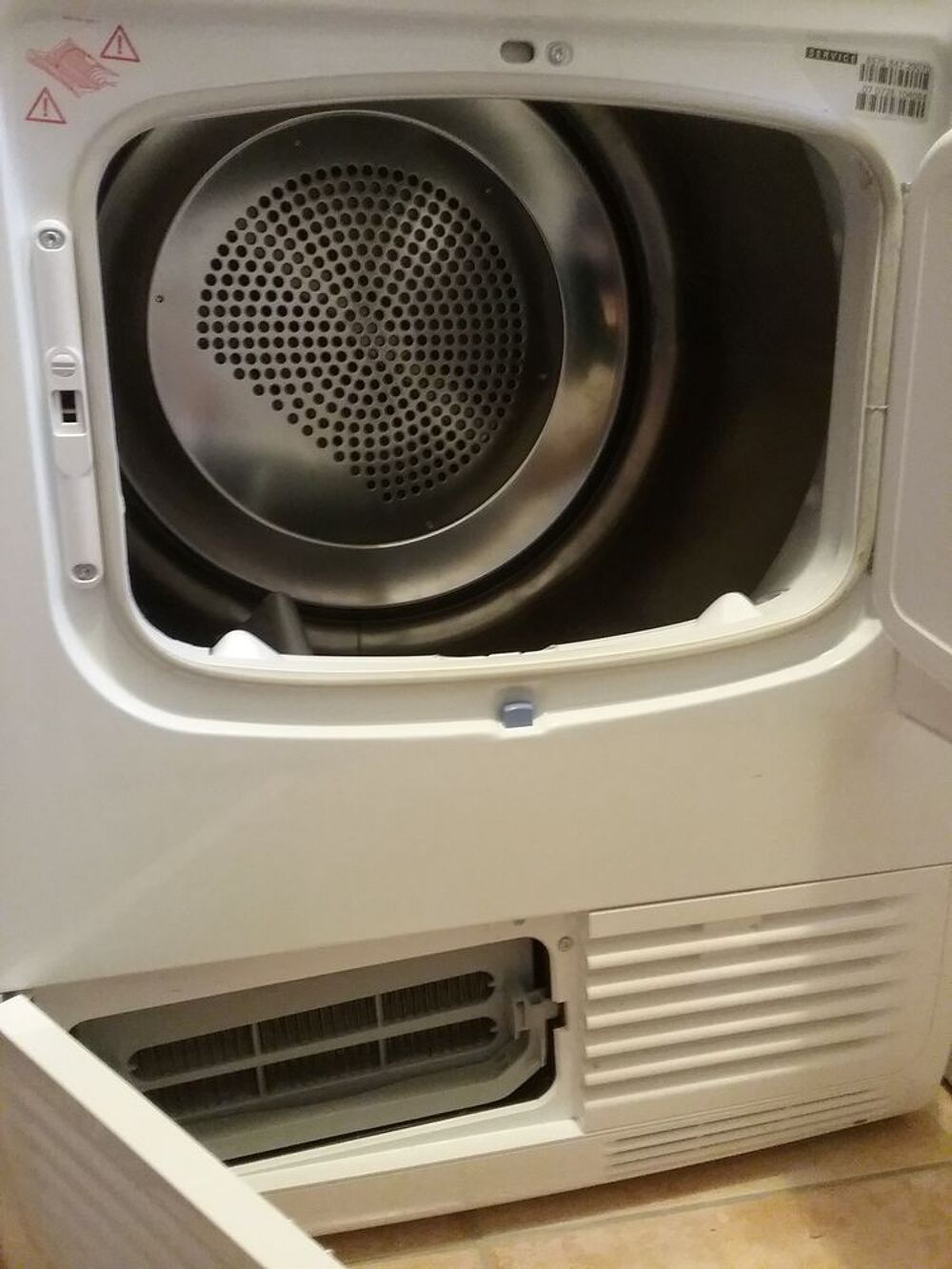 S&egrave;che-linge frontal Whirpool Electroménager