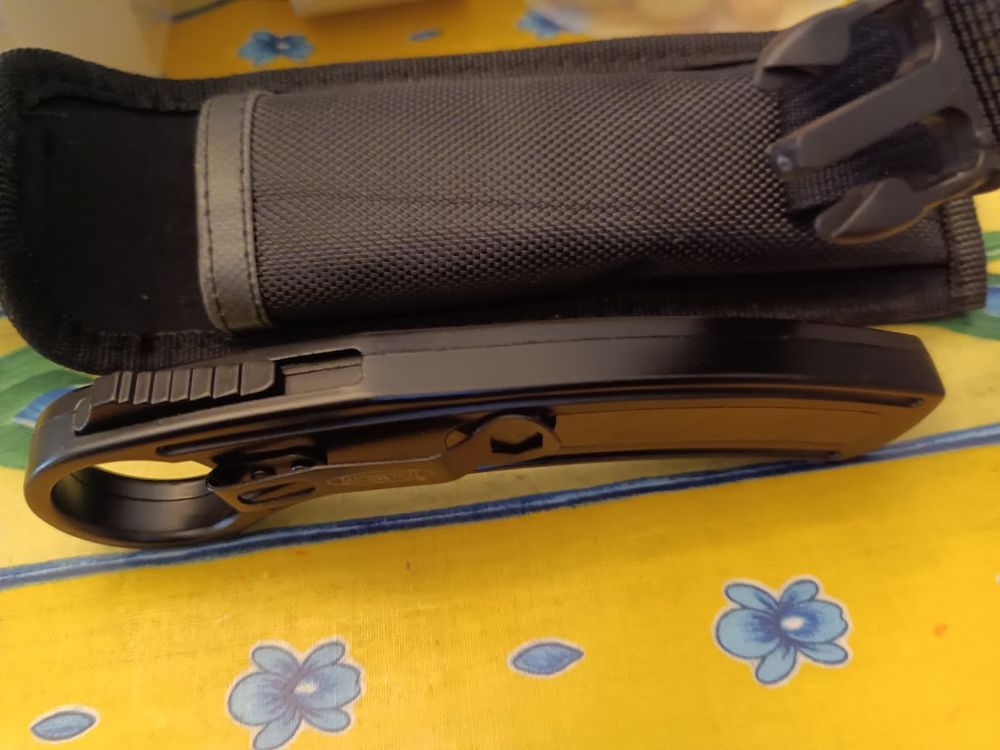 Couteau automatique KARAMBIT Bricolage