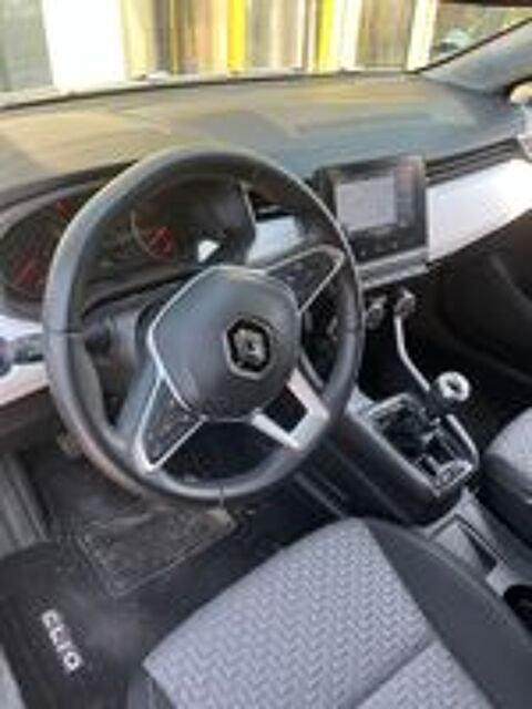 Clio V Clio Blue dCi 100 Evolution 2023 occasion 01000 Bourg-en-Bresse