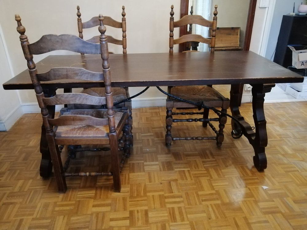 grande table de salle &agrave; manger Meubles