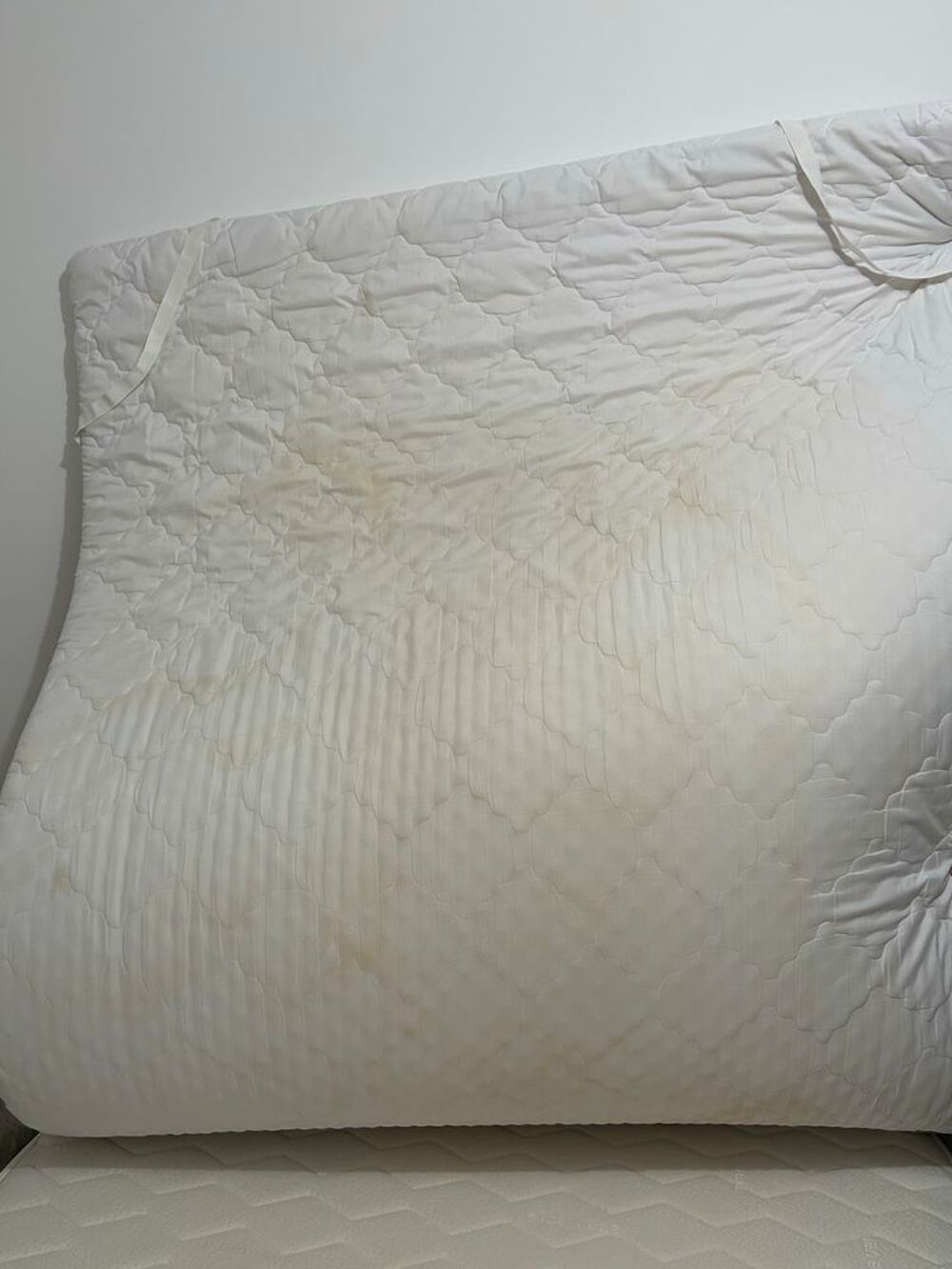 lit coffre 140x200 Meubles