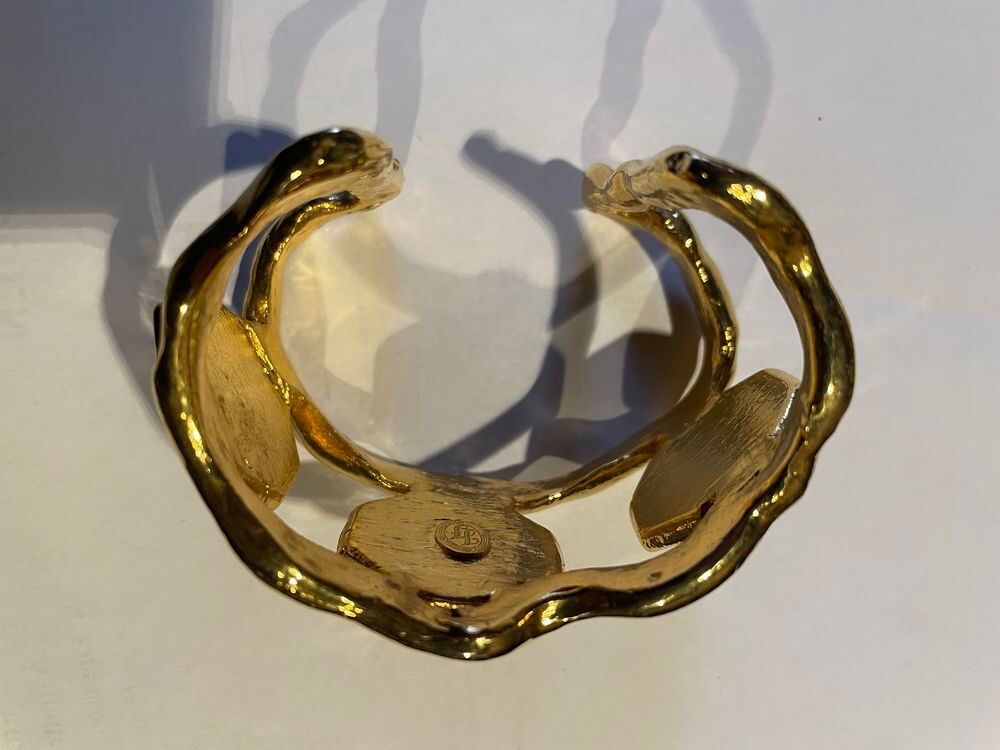 Bracelet rigide dor&eacute; INES DE LA FRESSANGE 3 gros strass Bijoux et montres