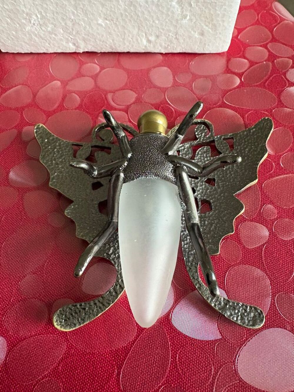 flacon parfum papillon 