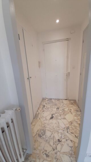  Appartement  vendre 2 pices 24 m Le cannet
