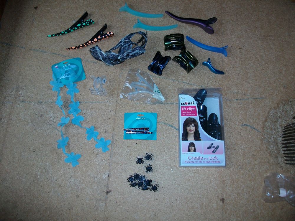 Accessoires pour Cheveux (Elastiques, Chouchous, Pinces ...) Bijoux et montres