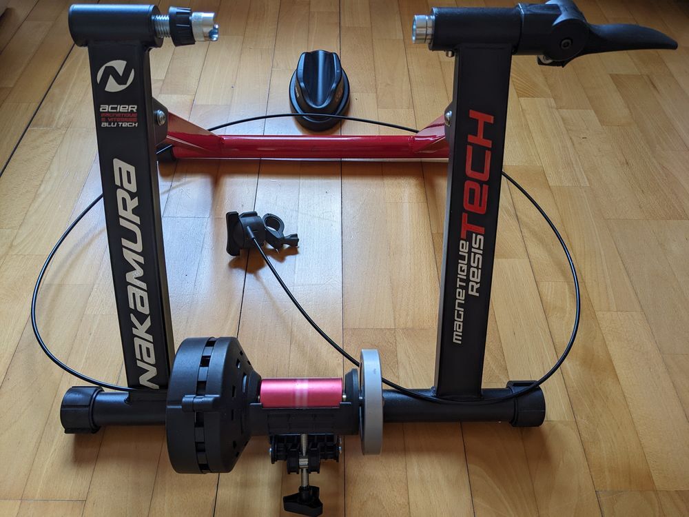Home trainer v&eacute;lo NAKAMURA Sports