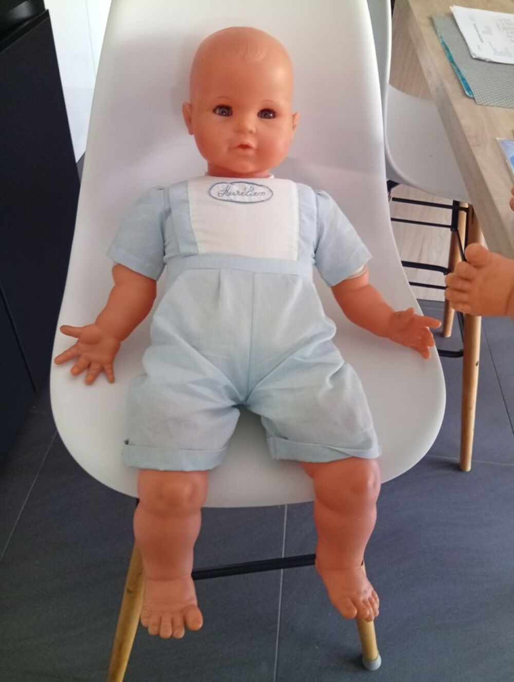 Lot de 5 poup&eacute;es Bella 