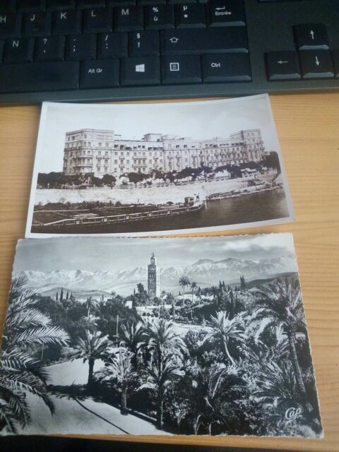 LOT DEUX CARTES POSTALES  LE CAIRE ET MARRAKECH 8 Levainville (28)