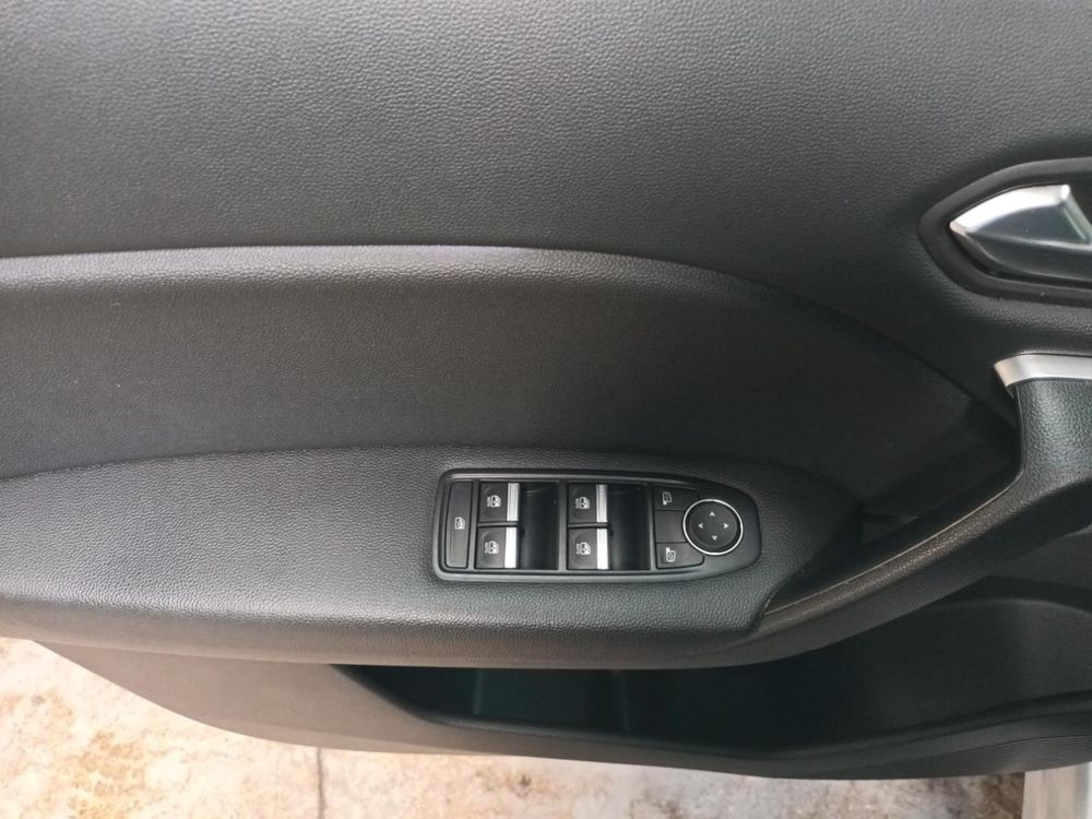 Captur E-Tech hybride 145 Rive Gauche 2022 occasion 08000 Charleville-M&eacute;zi&egrave;res