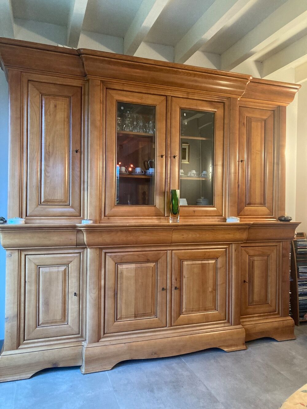 Buffet vaisselier en bois clair Meubles