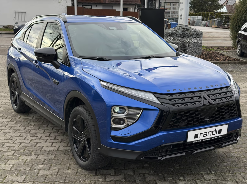 Eclipse Cross 2.4 MIVEC PHEV Twin Motor 4WD BLACK Collection (5 CV) 2024 occasion 59000 Lille