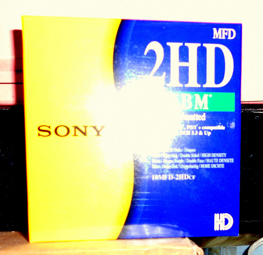 Boite de 10 disquettes 2HD SONY NEUVES EMBALLAGE ORIGINE Matériel informatique