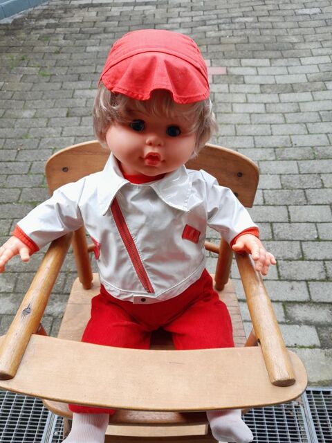 Poup�e BELLA 39 Biesheim (68)