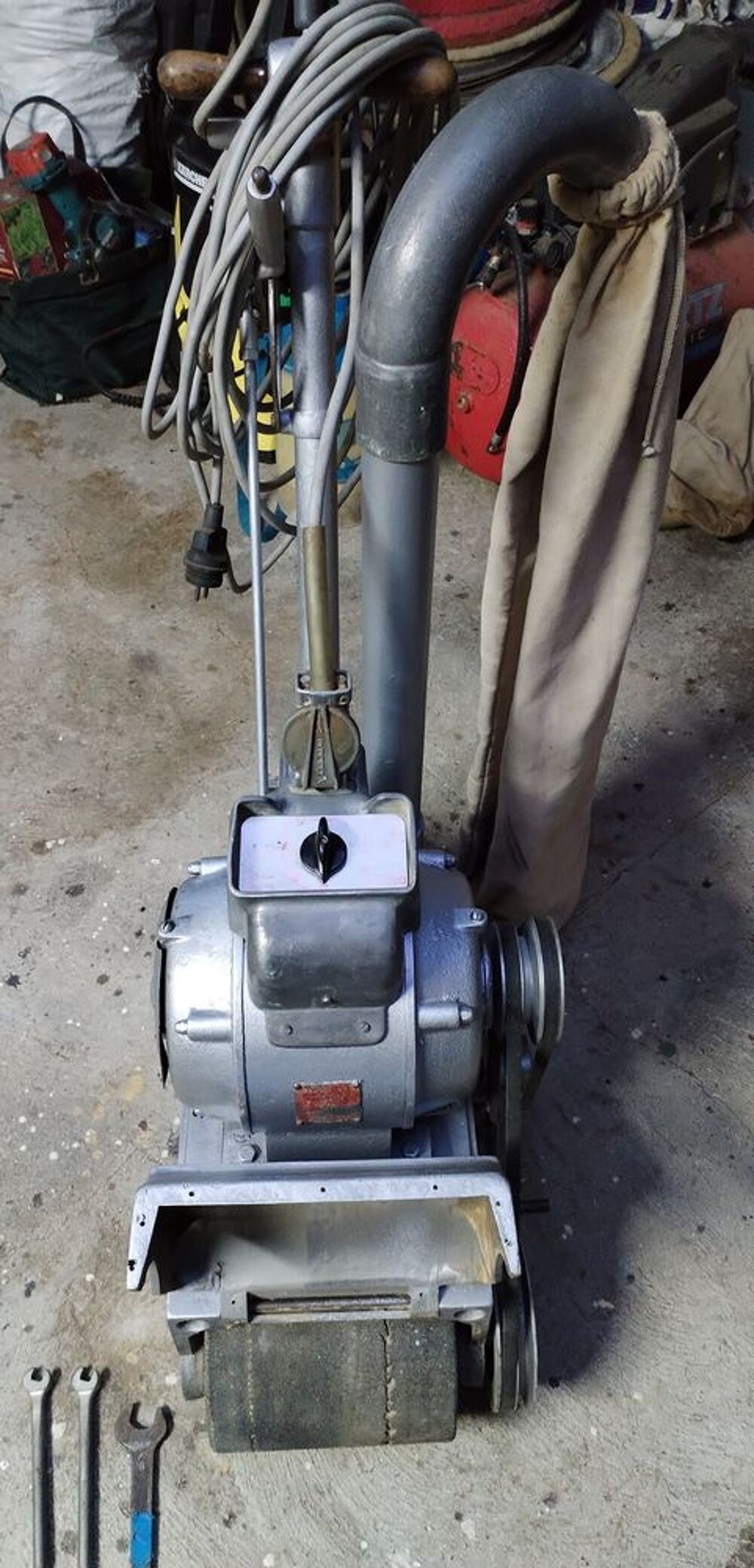 Ponceuse &agrave; parquet professionnelle REPEX Ouragan Bricolage
