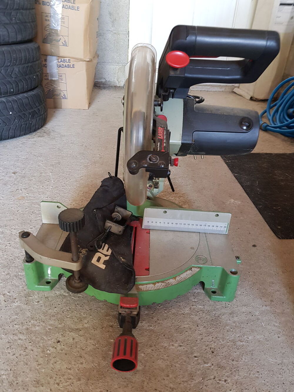 scie &agrave; onglet Bricolage