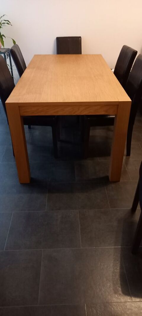 Table salle � manger 100 Amiens (80)