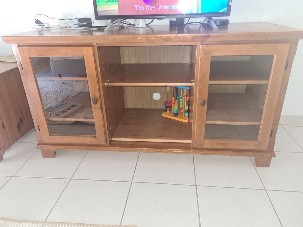 Meuble t&eacute;l&eacute; plus table Meubles