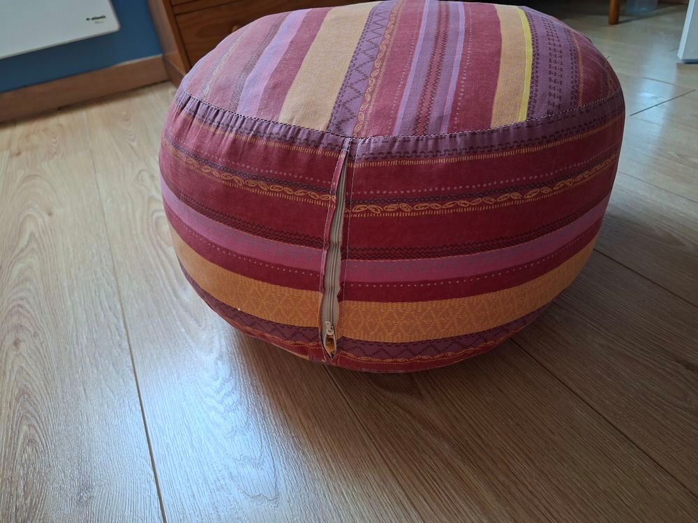 Pouf en tissu Meubles