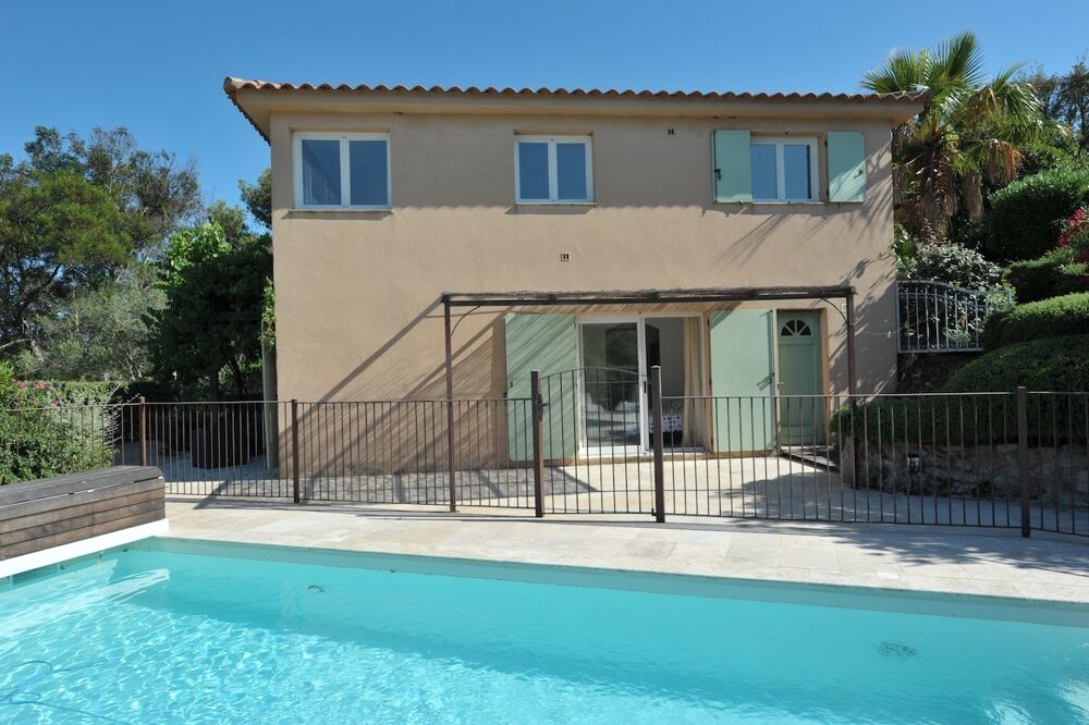   villa  vue mer avec piscine chauffe proche de Porto-vecchio Corse, Ste Lucie De Porto Vecchio (20144)