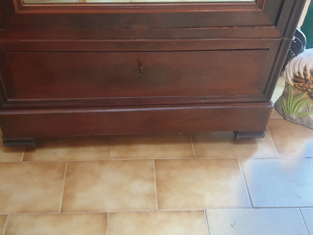 BELLE ARMOIRE A GLACE Meubles