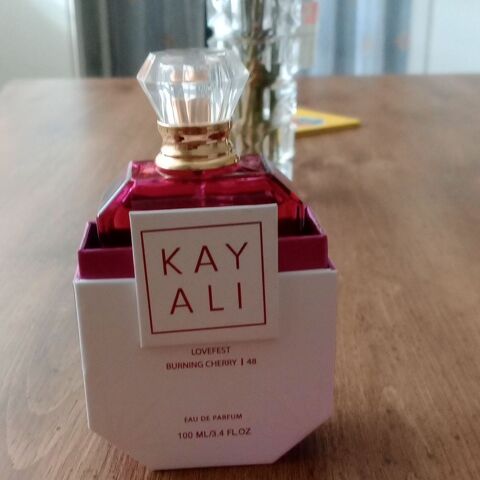 KAYALI 48 50 Clermont-Ferrand (63)